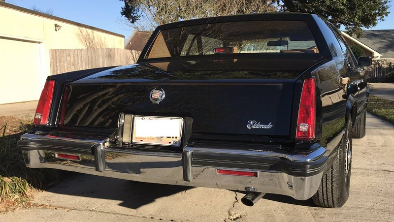 Illustration for article titled At $15,500, Might This 1983 Cadillac Eldorado Touring Coupe Turn Your Garage Into the Caddy Shack?